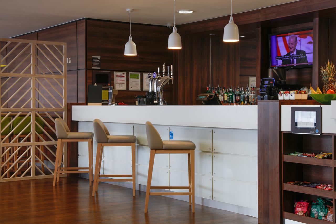 Hotel Hampton By Hilton Exeter Airport Woodbury Exteriér fotografie